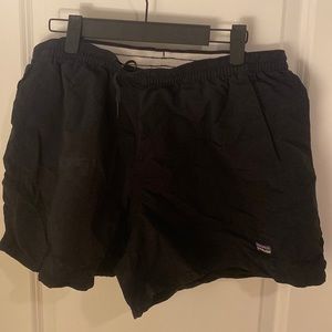 Patagonia Women’s Black Shorts size Large